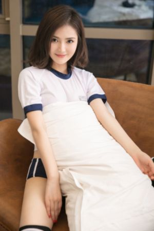 嫩草影院av